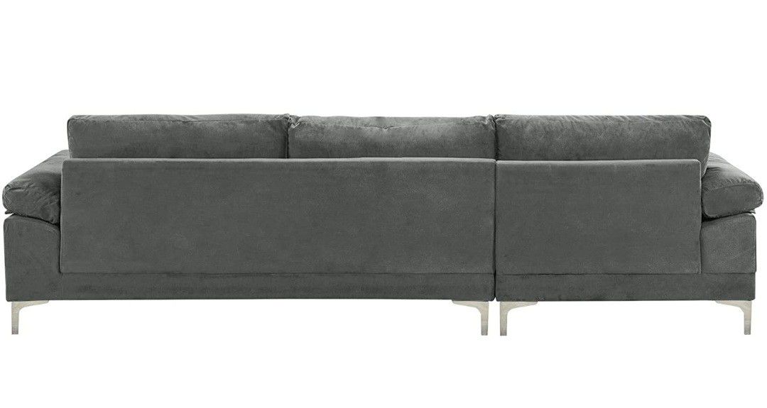 BRAND NEW Grey Velvet Sectional Sofa Couch