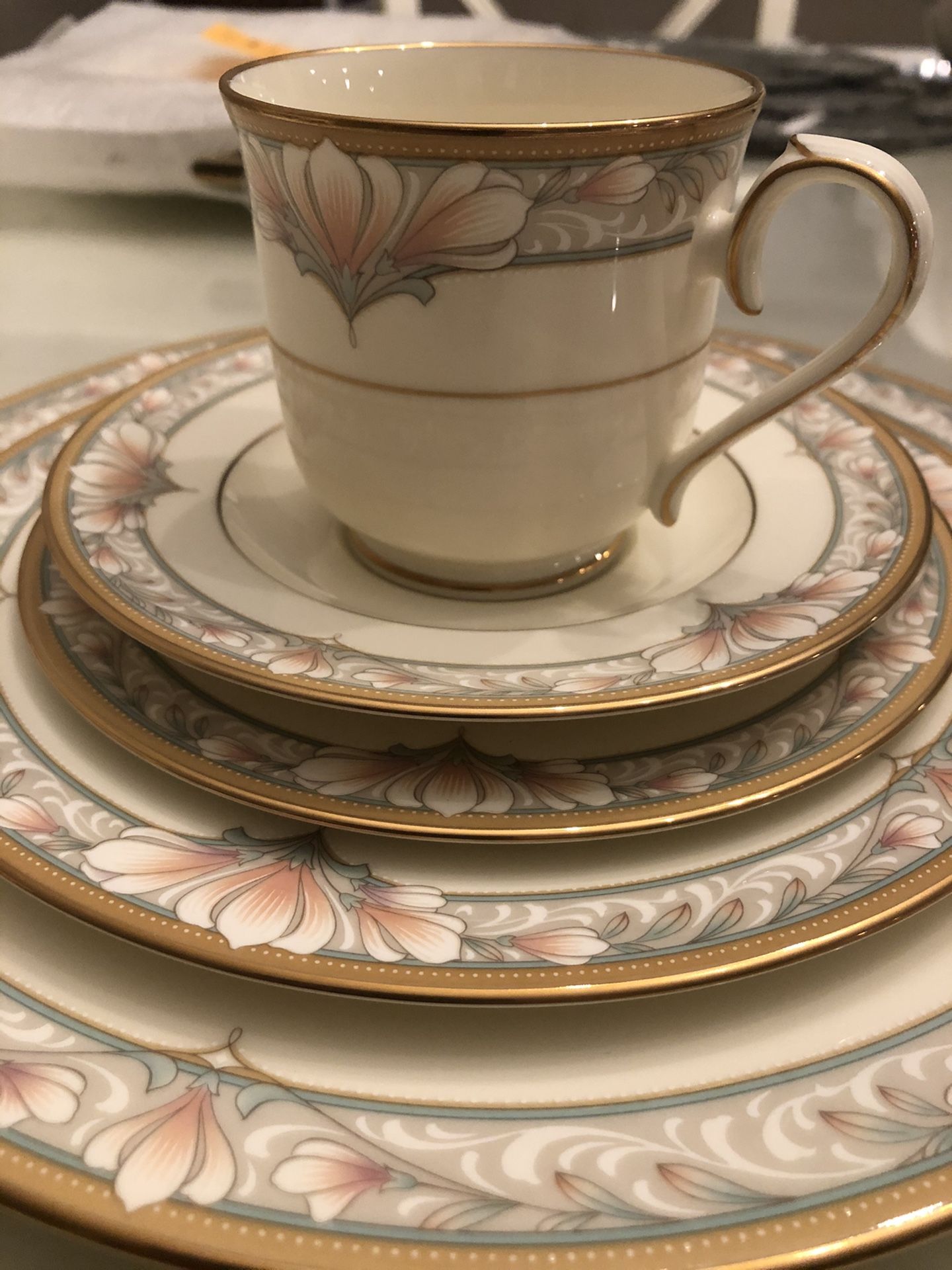 5-five piece place setting by Noritake “Barrymore” collection