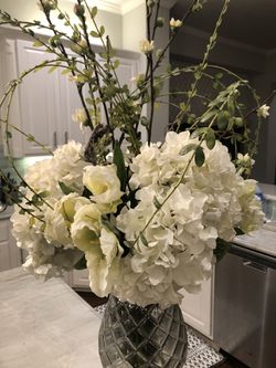 Artificial Flowers With Vase Faux Hydrangea Flower Arrangement Thumbnail