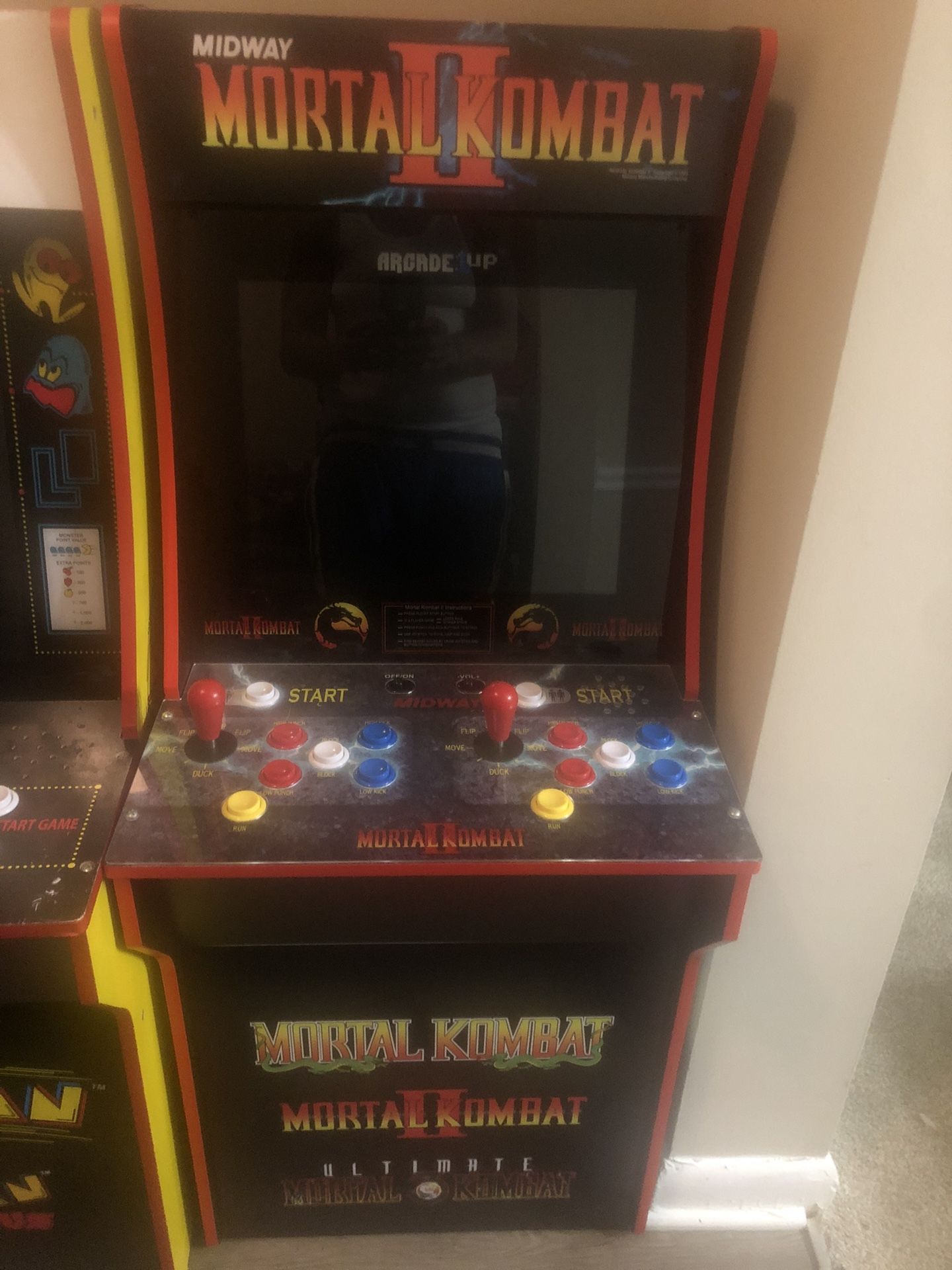 Mortal Kombat Arcade Game