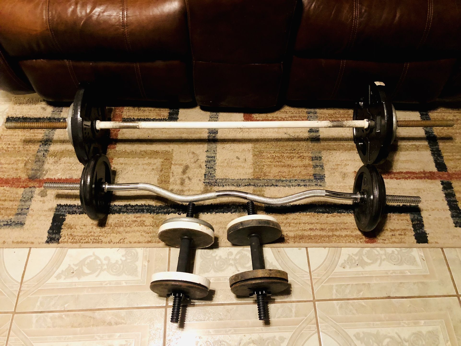 All (2)25lb., (2) 10lb., & (14) 5lb. Weights with Curl Bar & Dumbbells 💪 $240 OBO