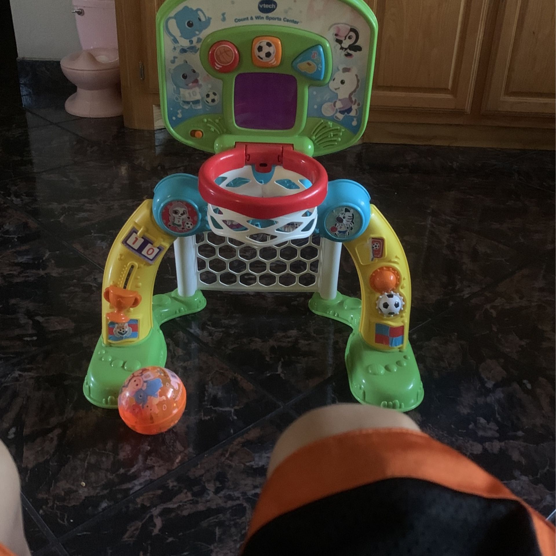 New basketball toy fir toddlers