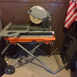 10” Rigid Wet Tile Saw With Stand & Tons Of Masonry/Tile Tools - Excellent Condition Thumbnail