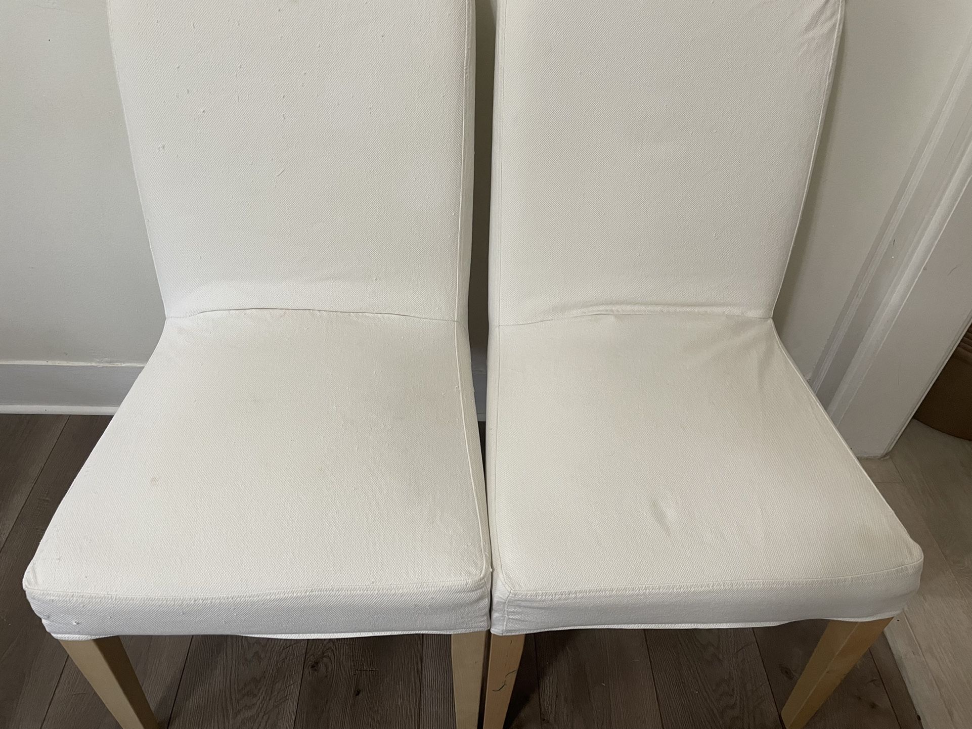 Ikea Dining Room Table With 4 Chairs
