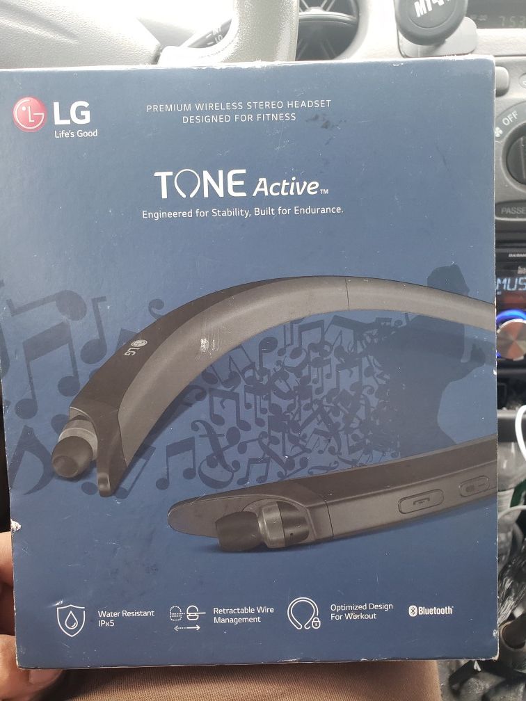 Lg tone active bluetooth headset like new