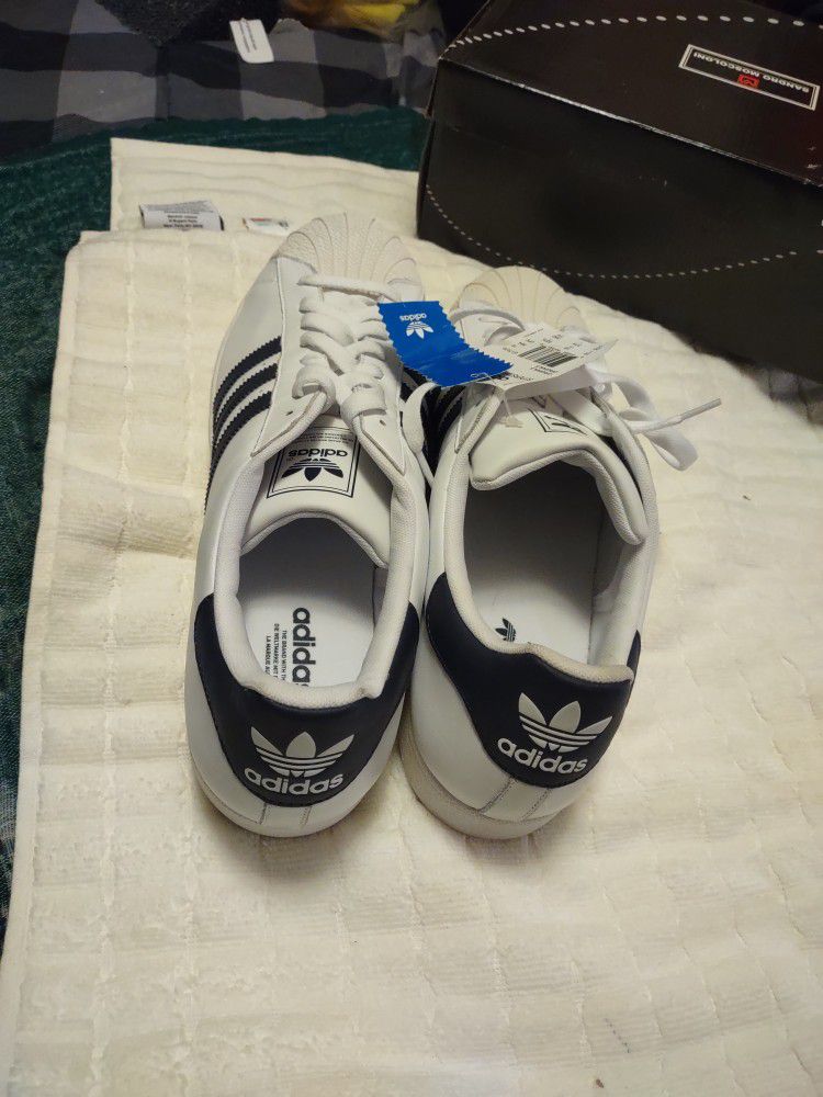 New White And Black Adidas Size 20 Low Cut  Shoes