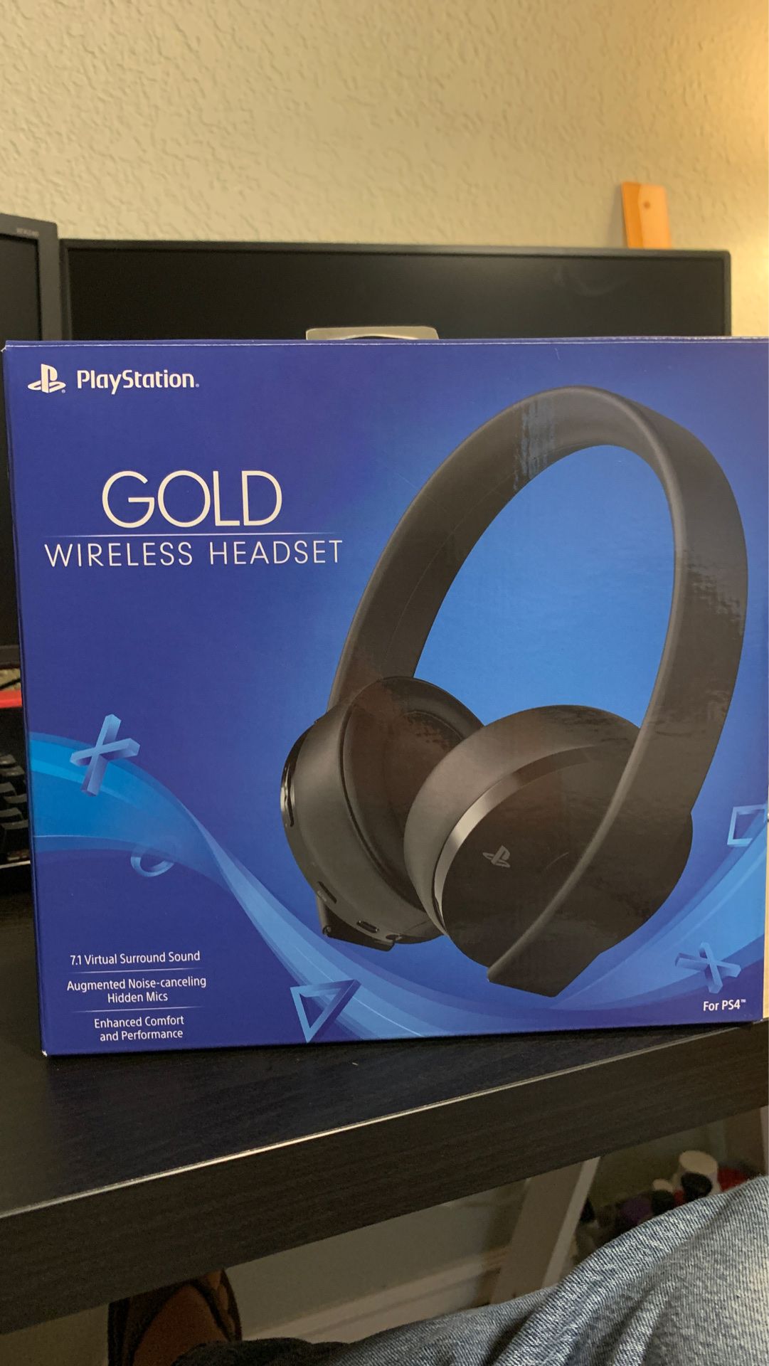 PlayStation Gold Wireless Headset