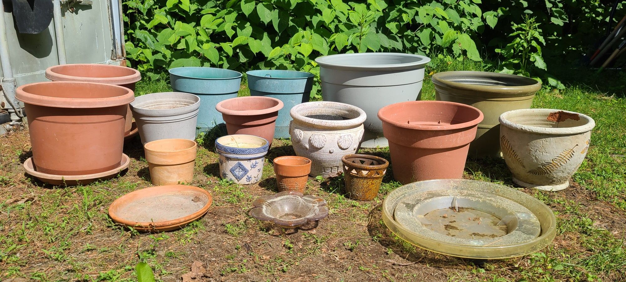 Garden Pots Plastic, Terra Cotta, Ceramic, Foam