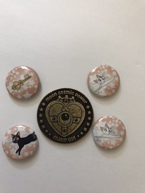 Sailor Moon buttons and Coin