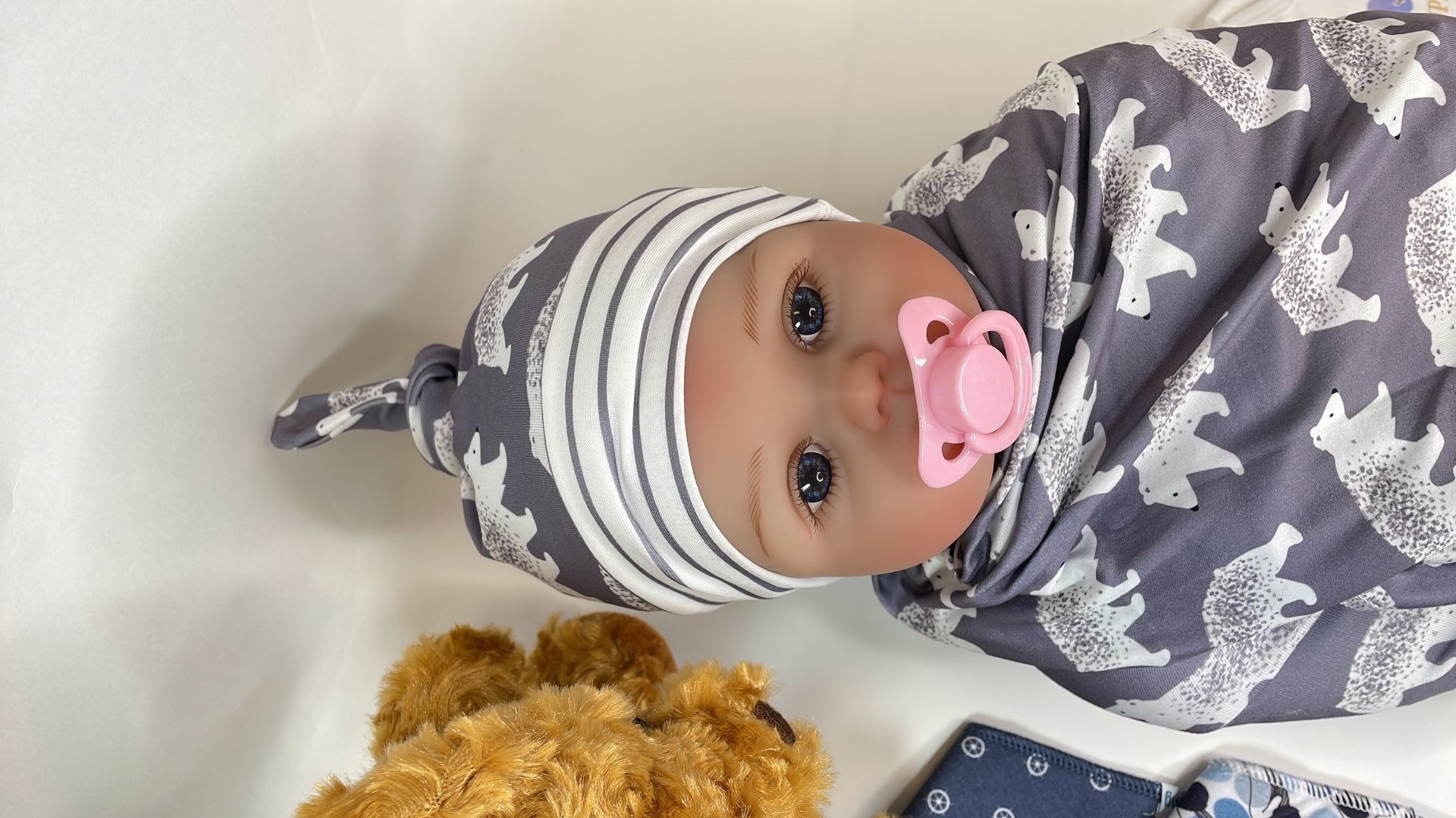 8pc Swaddle Receiving/ Coming Home Set