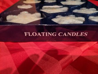 Floating candles Thumbnail