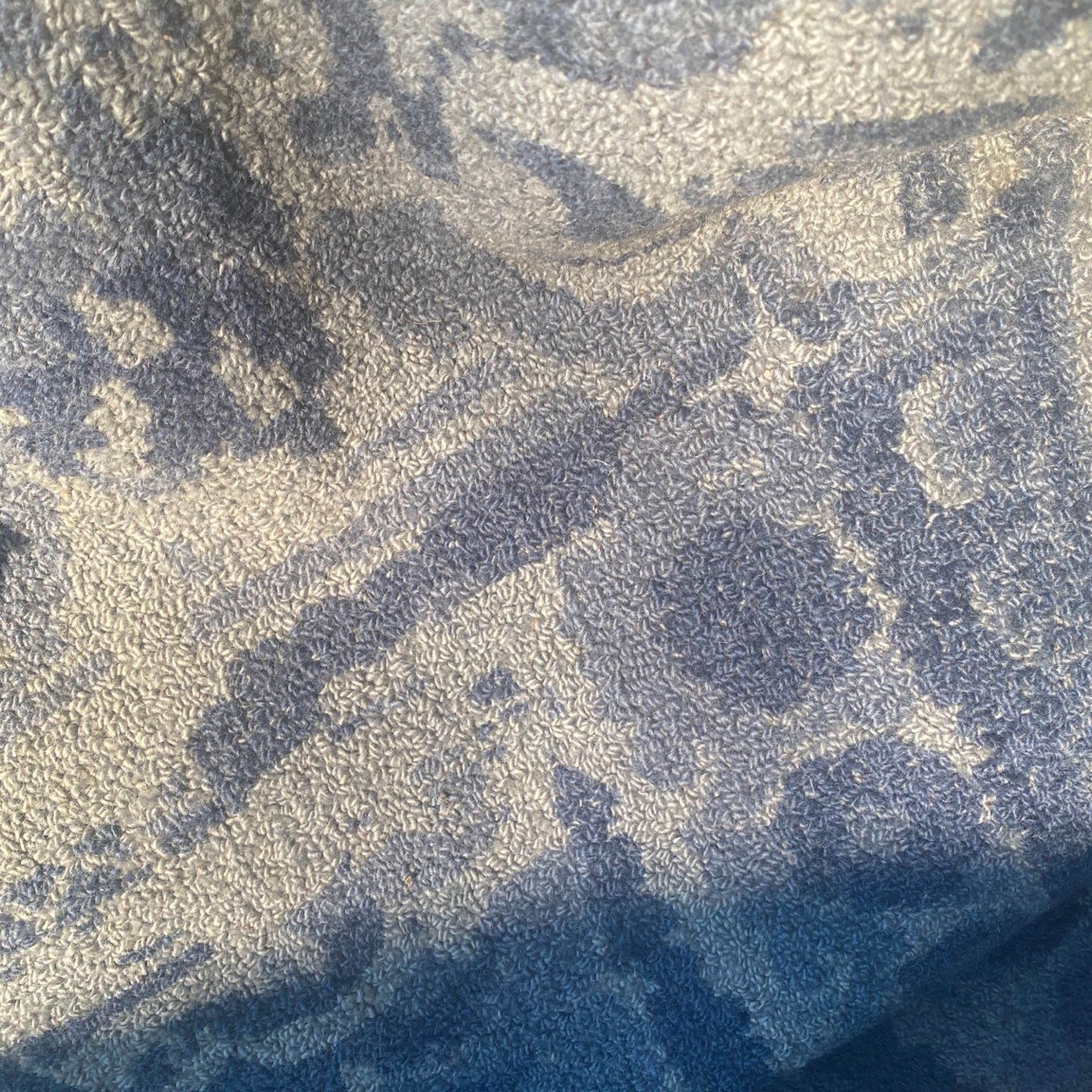 10x14 Pottery Barn Area Rug for Sale in Spanaway, WA OfferUp