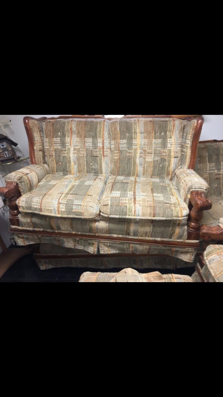 Vintage Couch Only- All Other Pieces Gone