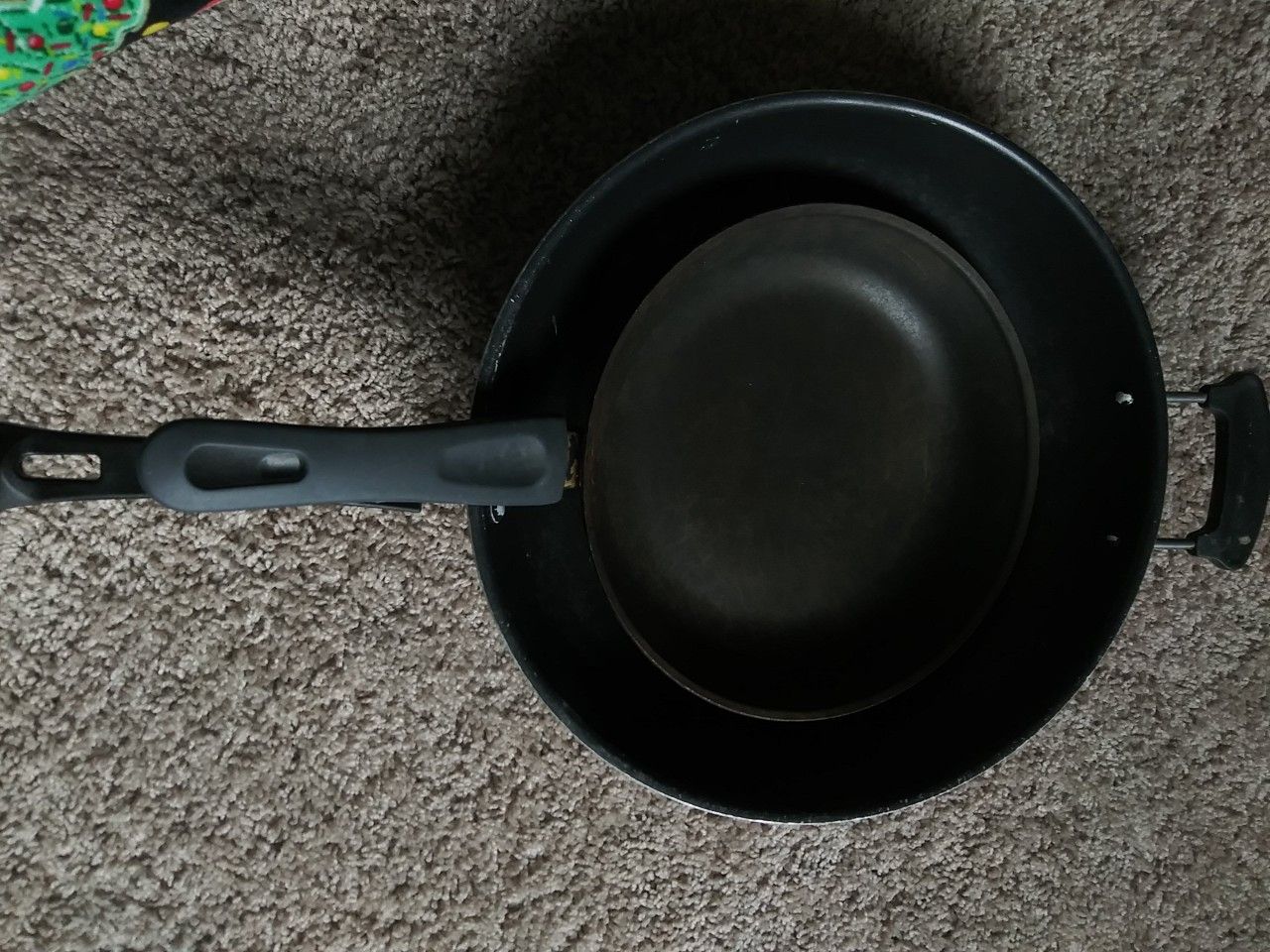 2 used ikea frying pans