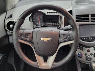2016 Chevrolet Sonic Thumbnail