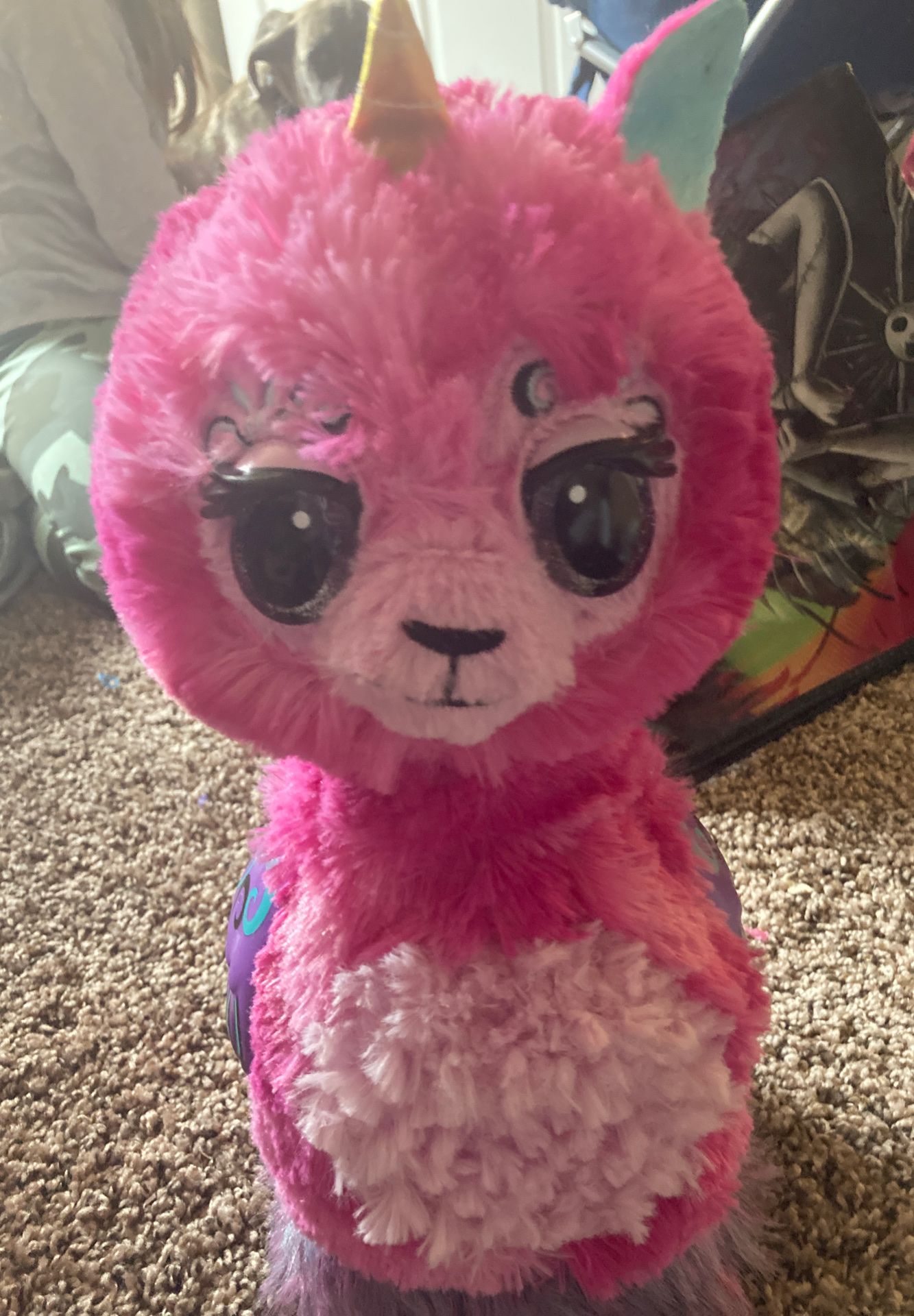 Battery operated hatchimal works in great condition