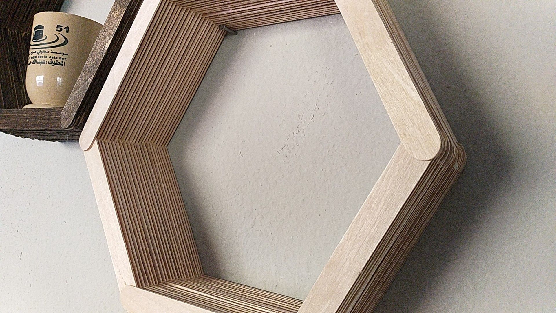 Wall shelves
