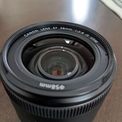 Canon EF 28mm f2.8 IS USM Thumbnail