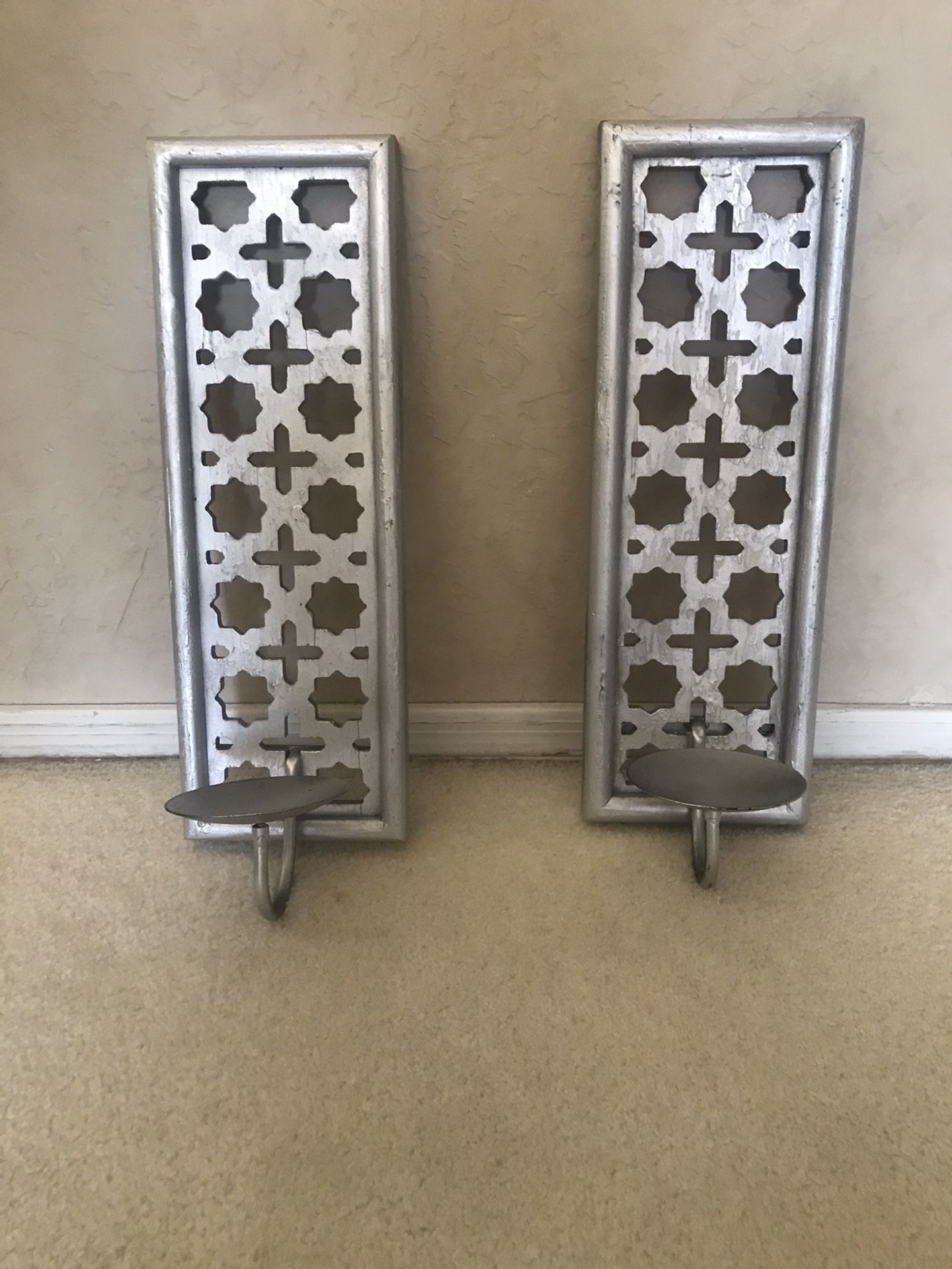 Wooden candle wall sconce