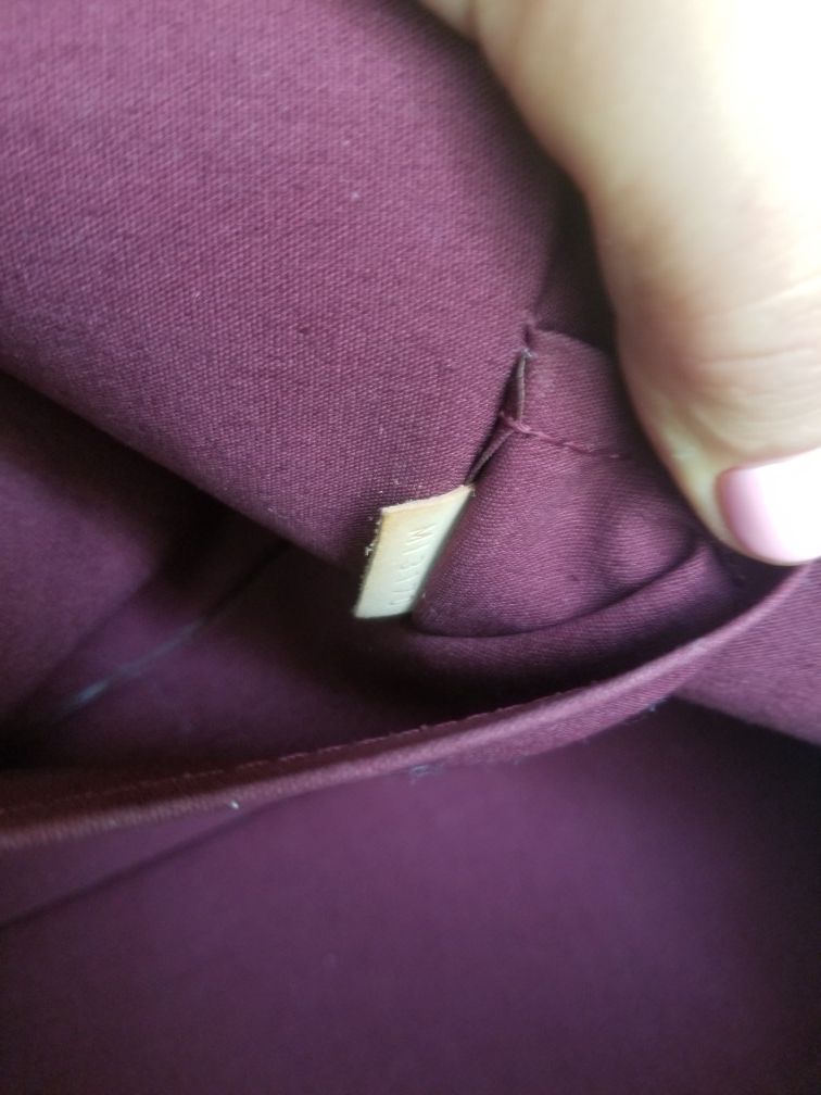 Louis Vuitton GM handbag