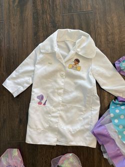 Disney Princess Dresses 3T-size 7— Well Loved  Thumbnail