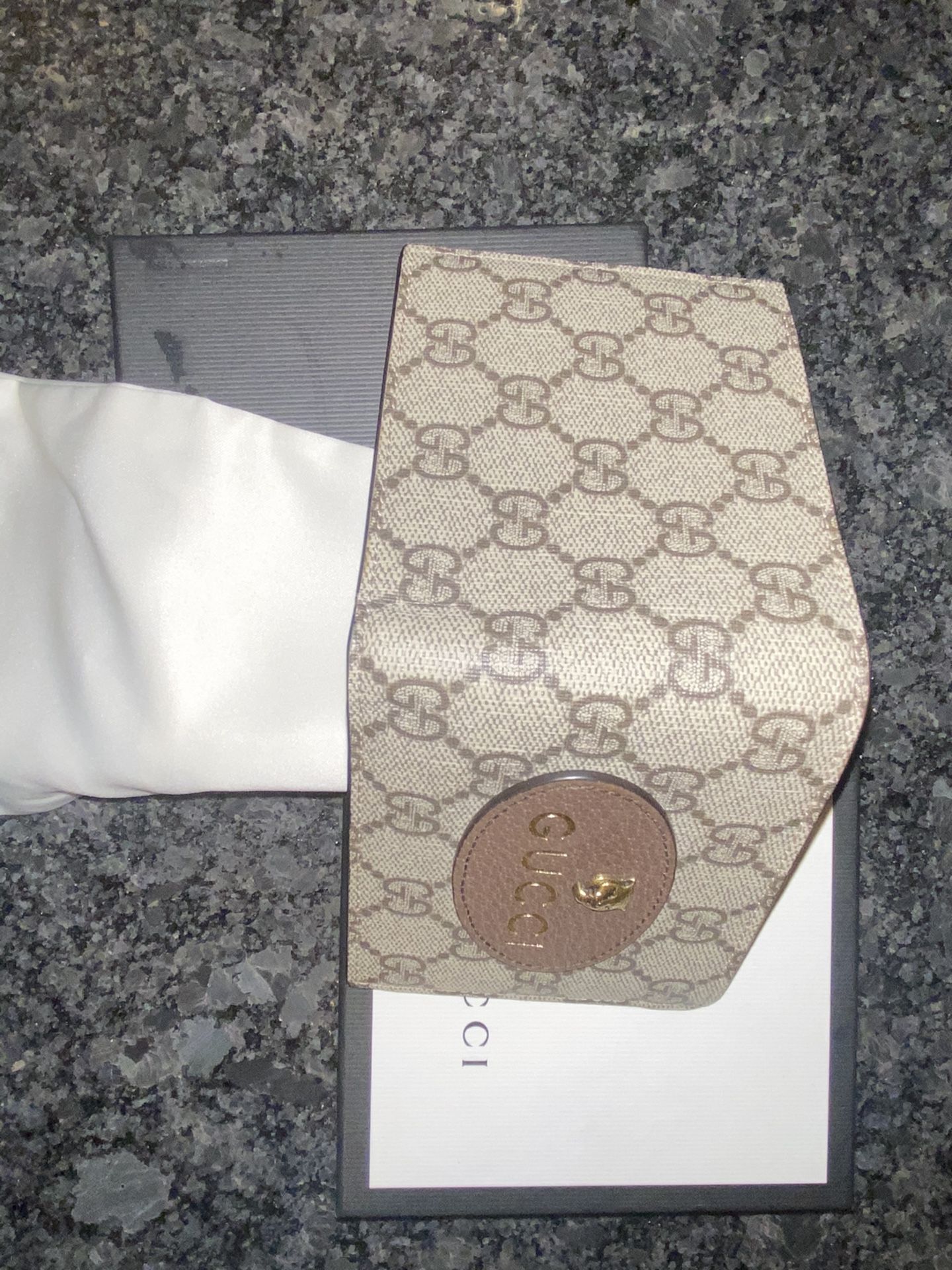 Gucci Neo Vintage GG Supreme wallet