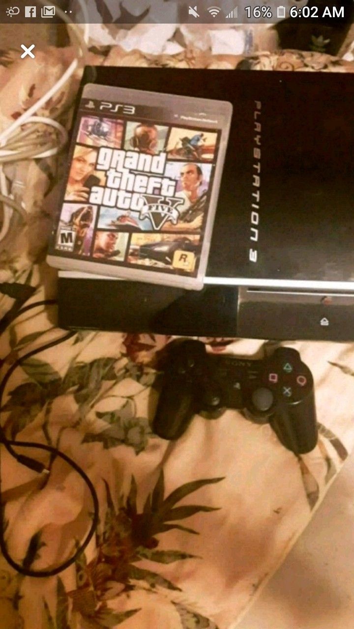 Ps3 ,2 game ,1 controller and all the hook ups