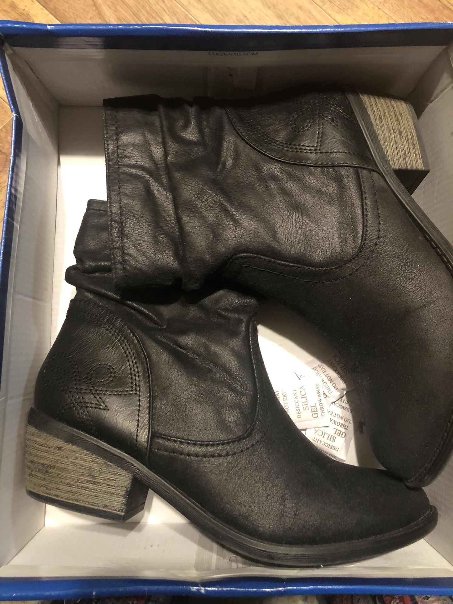Black Women Boots