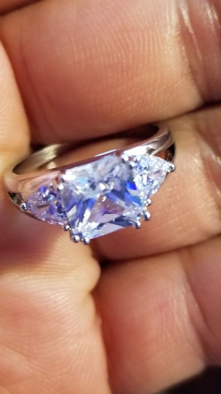 Gorgeous princess Cut Women's Wedding Engagement Promises Ring Size 9.0