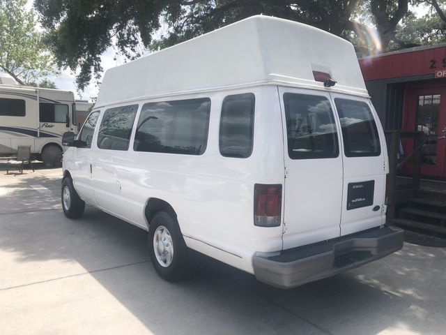 2006 Ford E350 Super Duty Cargo