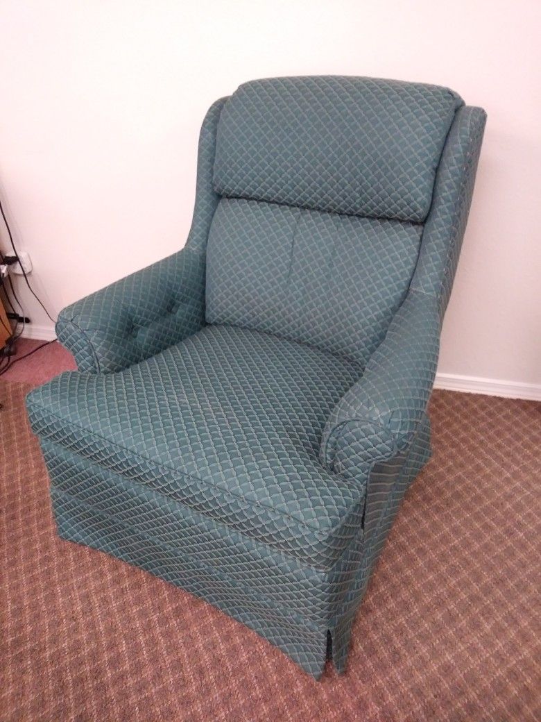 2 Matching Lay Z Boy Rocking Arm Chairs