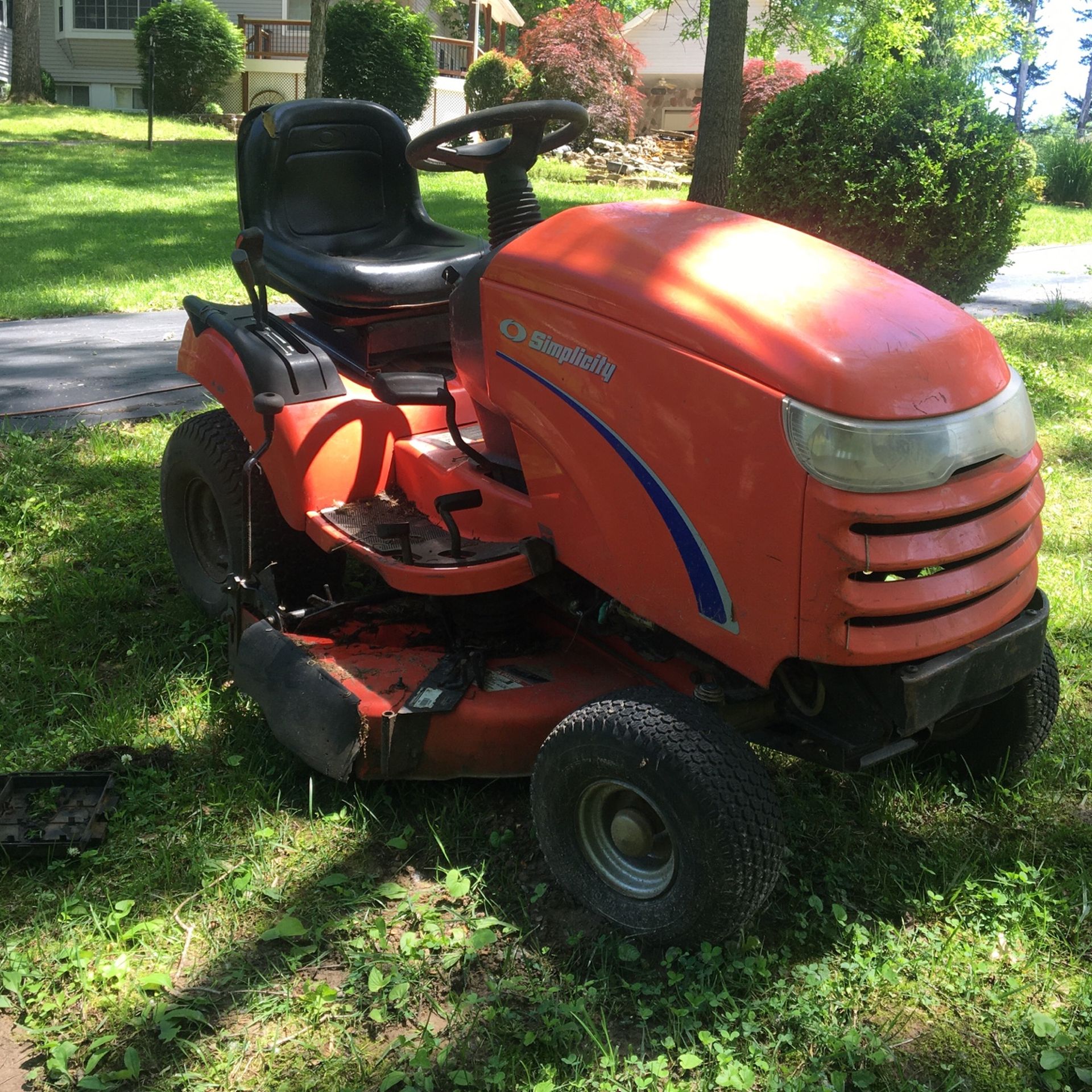 Simplicity Riding Mower