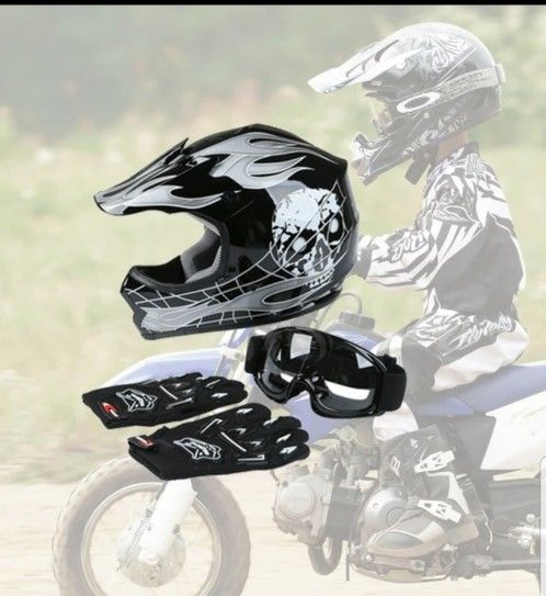 TCMT Helmet for Kids Black Flame Skull with Goggles & Gloves DOT Youth helmet for Atv Mx Motocross pOffroad Street Dirt BikeĀ