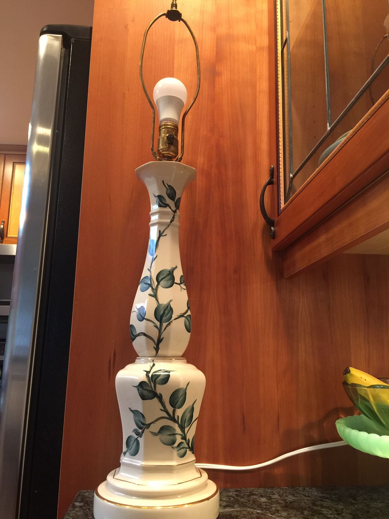 1960’s Off White w/ Trailing Green Ivy Design & Hollywood Regency Shade