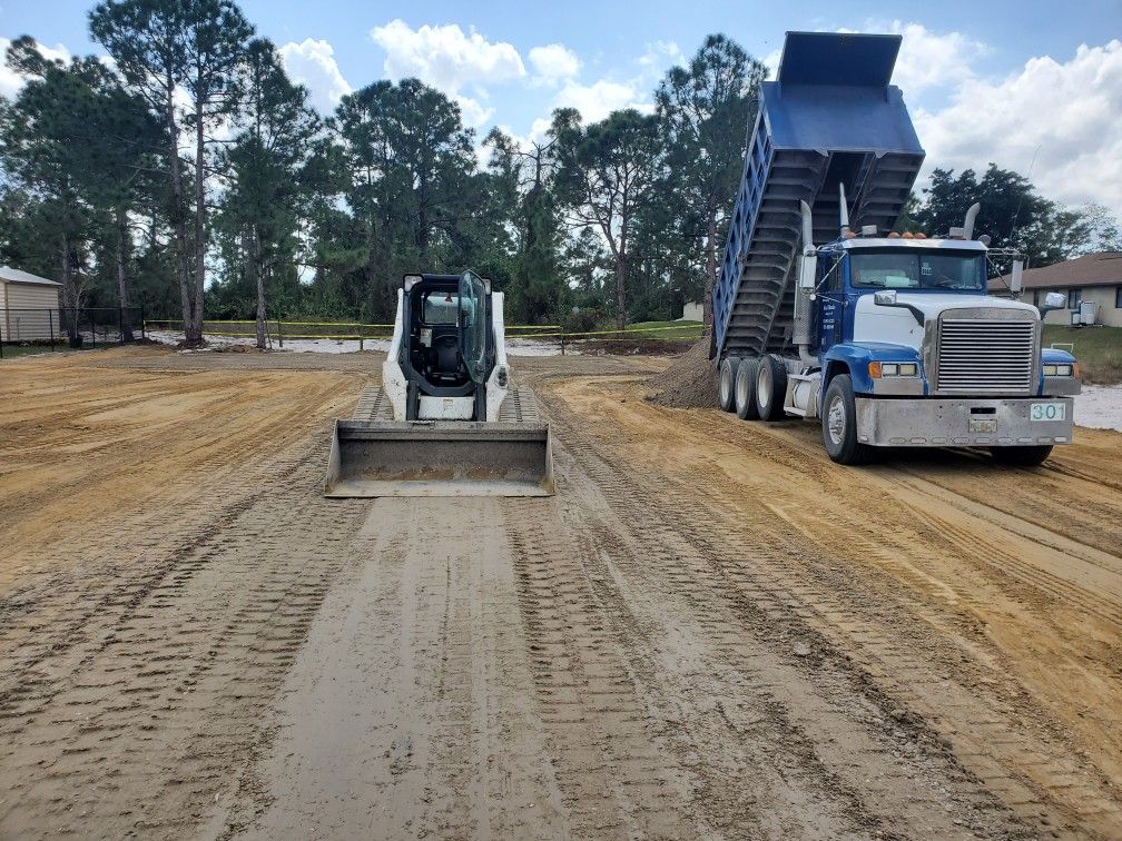 Hacemos todo tipo de trabajo con bobcat y excavación