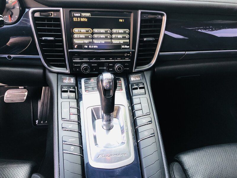 2014 Porsche Panamera