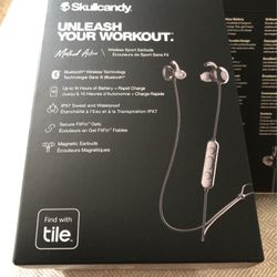 Skullcandy Bluetooth Wireless Headphones With Magnetic Earbuds Thumbnail