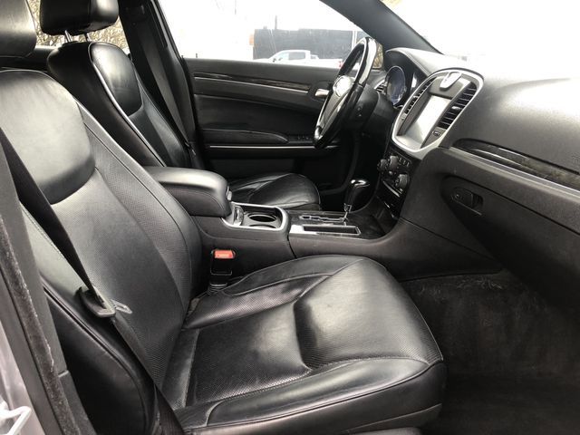 2013 Chrysler 300