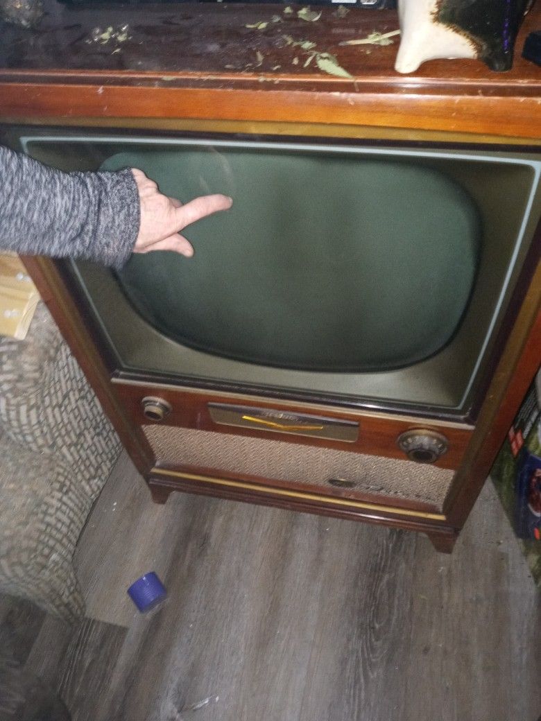 Rca Victor (Working) 1950 Blzck White