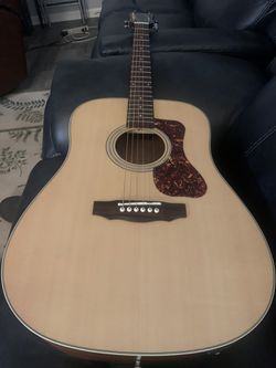 Guild D240e Acoustic Electric Guitar With Gig Bag  Thumbnail