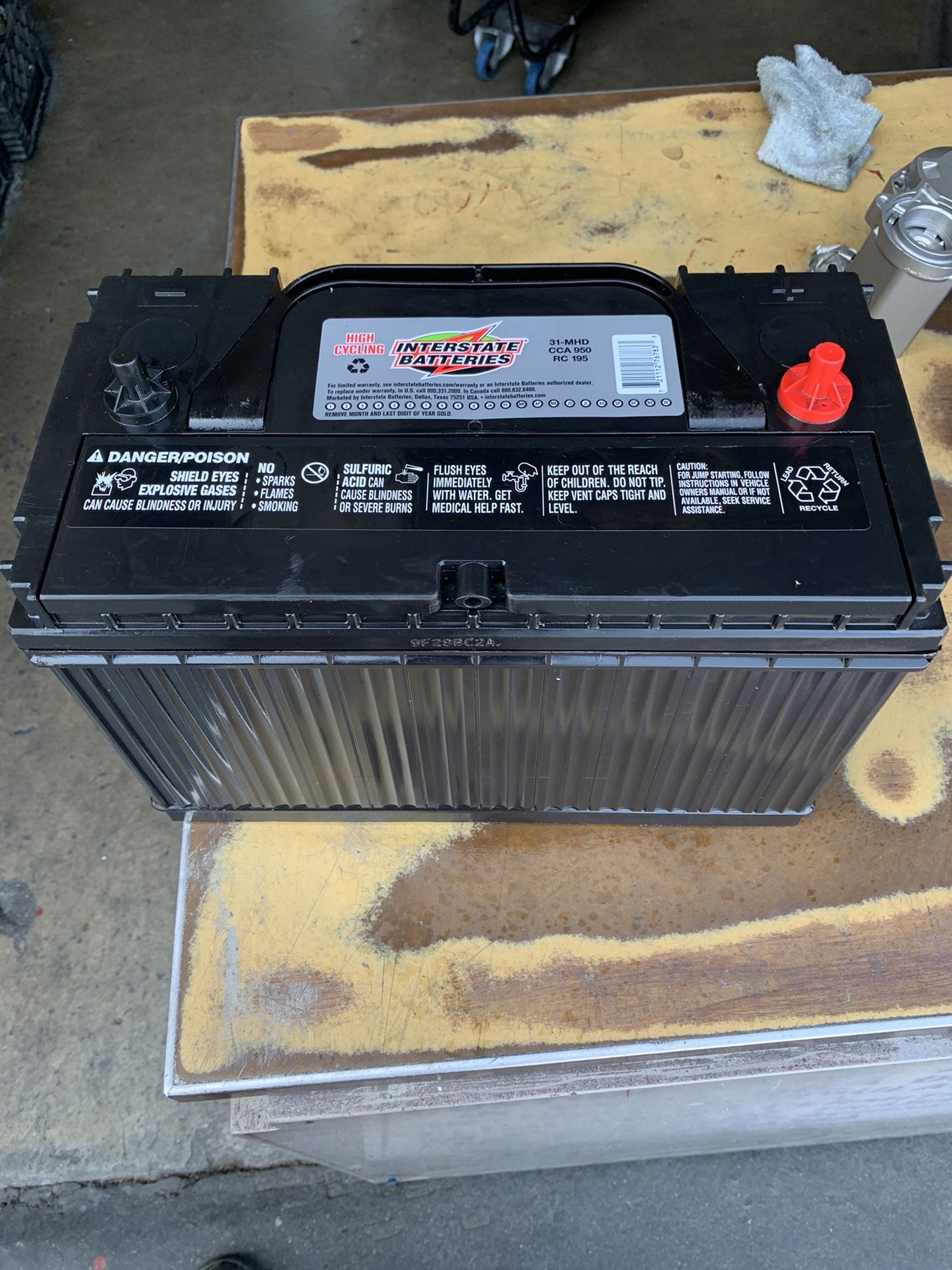 semi-truck-lowrider-centennial-group-size-31-battery-for-sale-in-san