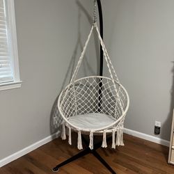 Indoor/Outdoor Macrame Swing Chair With Stand Thumbnail