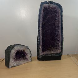 Set of two purple amethyst crystal geodes Thumbnail