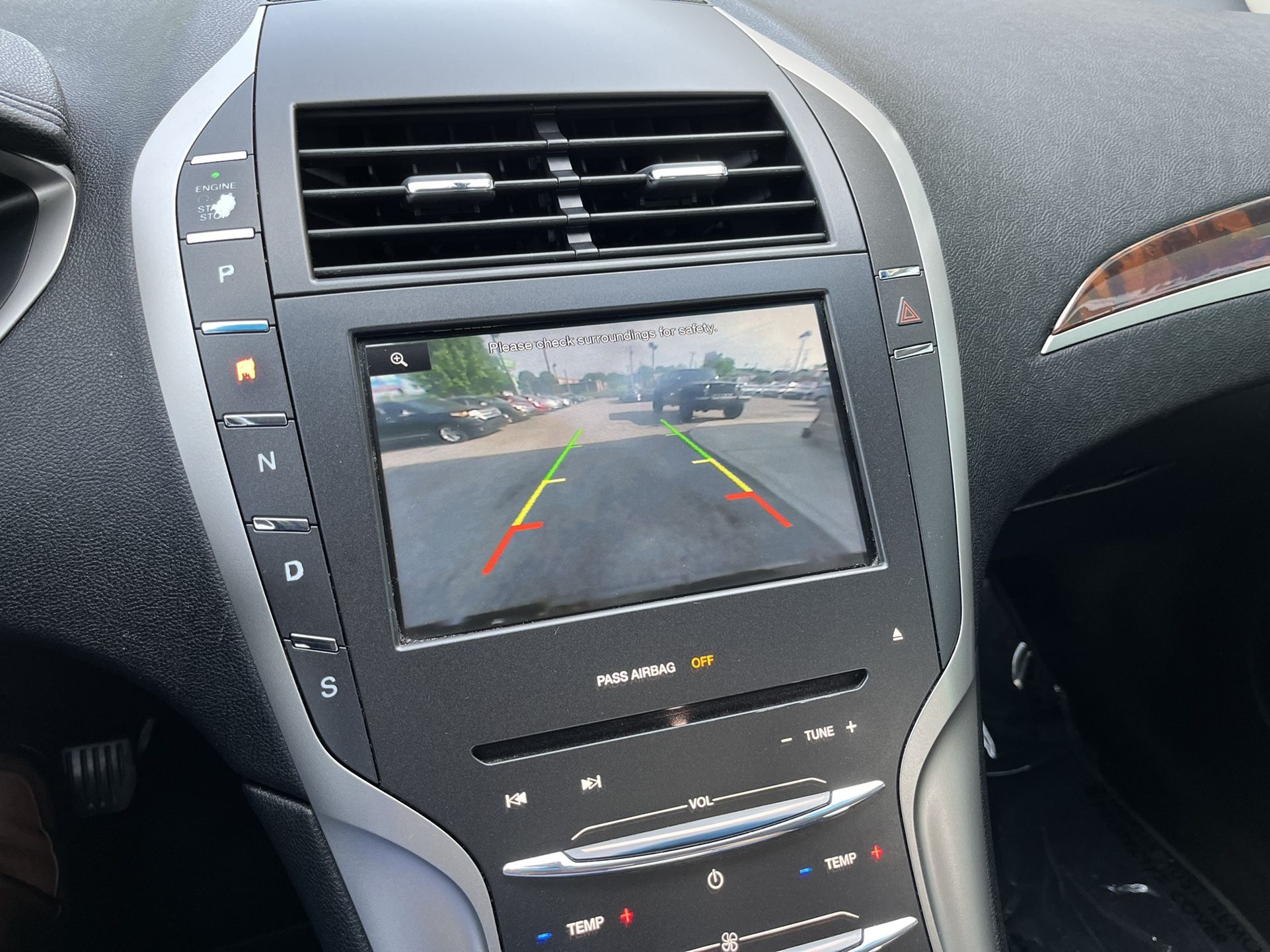 2016 Lincoln MKZ