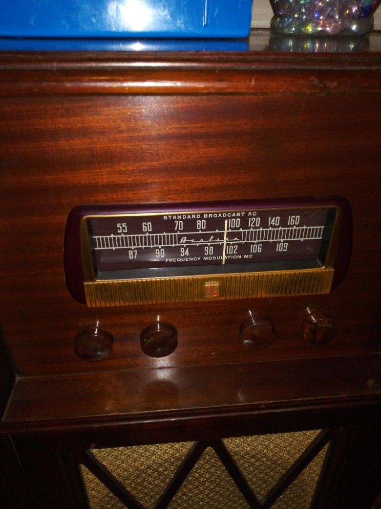 Stereo And Record Player From 19.00 Longtubes