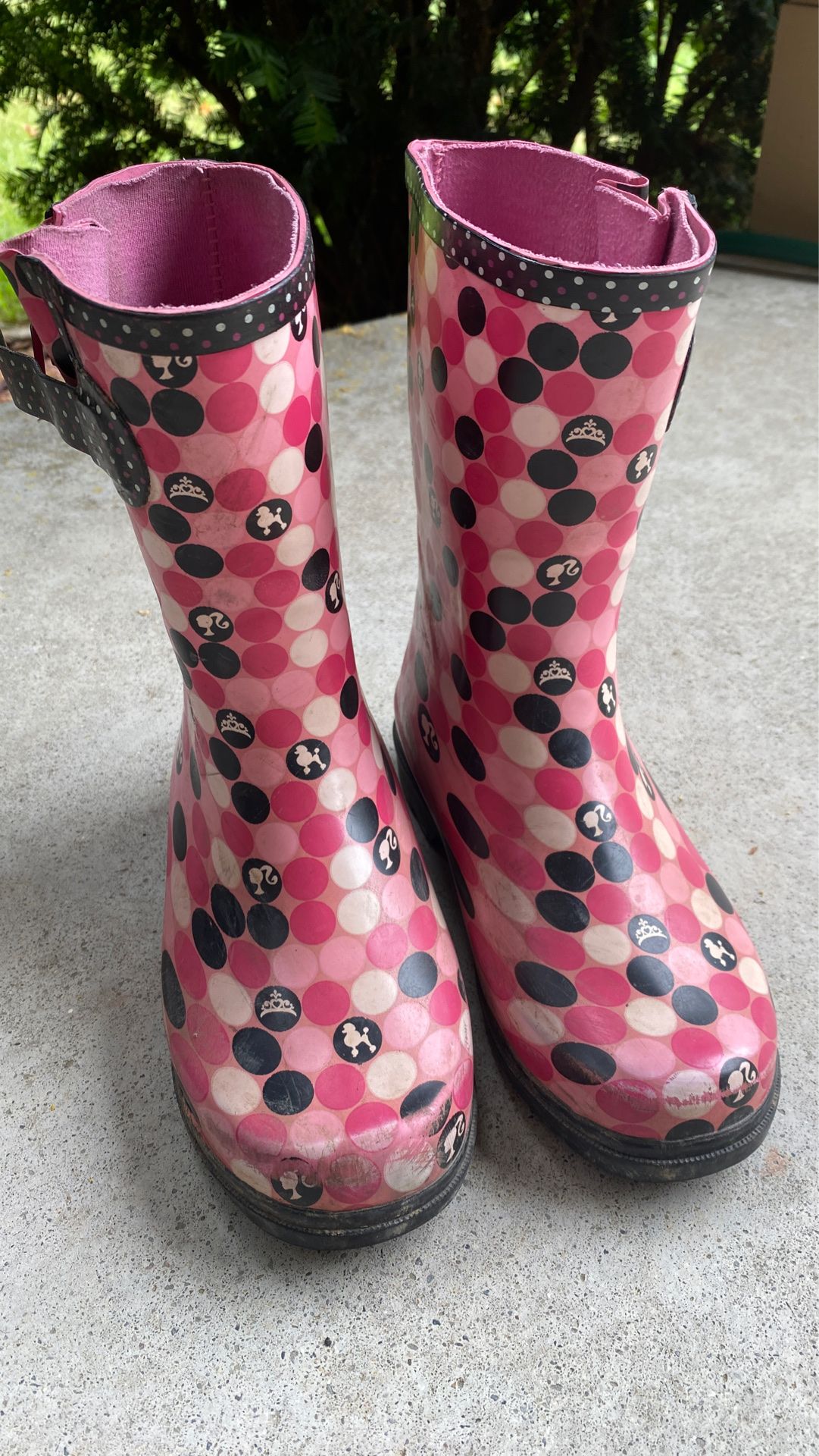 Barbie rain boots size 13/1 youth