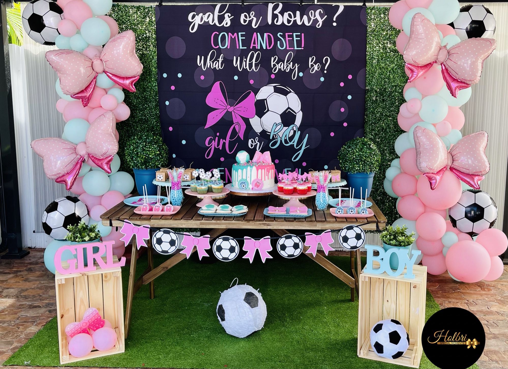 Gender Reveal decoration  Only Miami