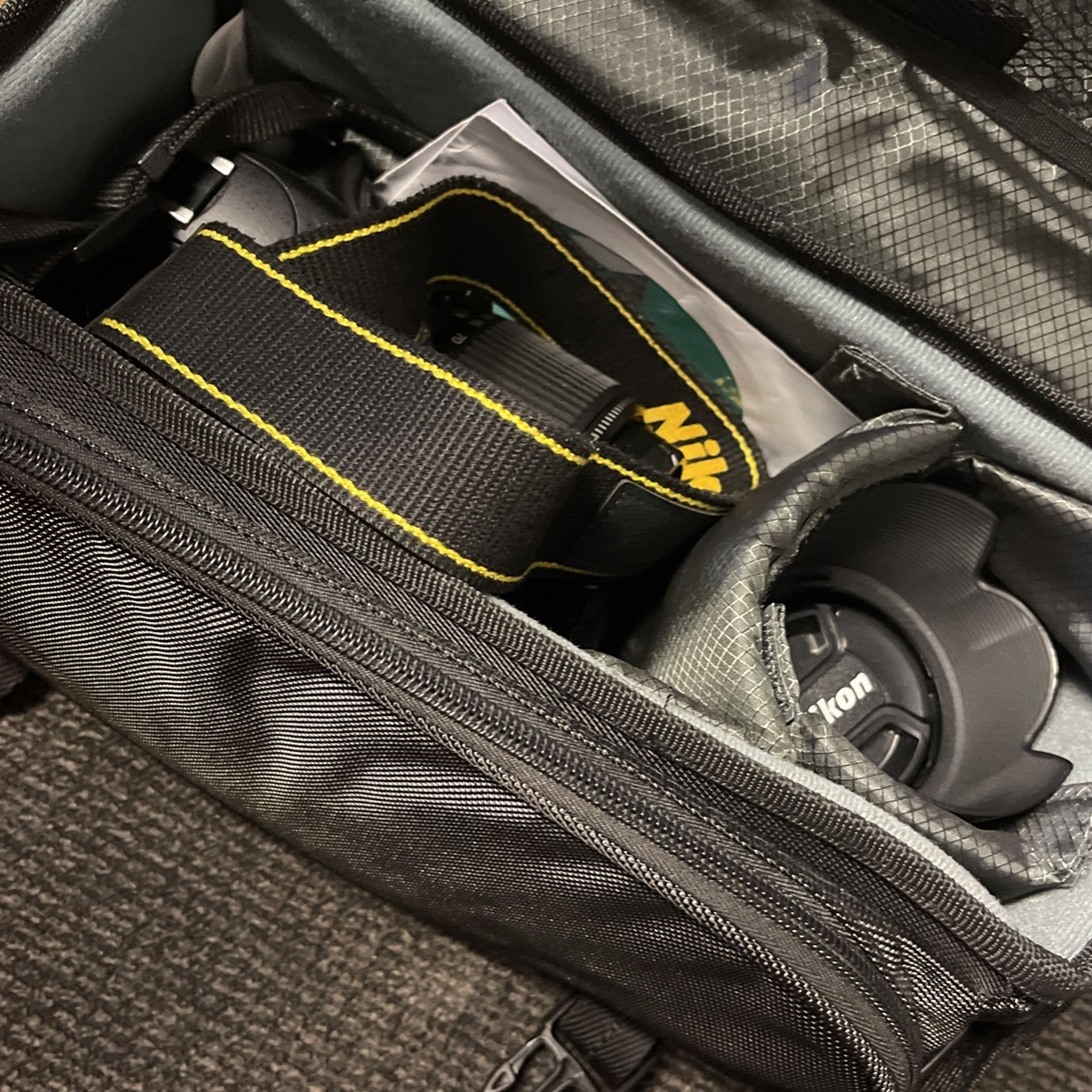 Nikon D3200 Multiple Lenses And Carrying Case