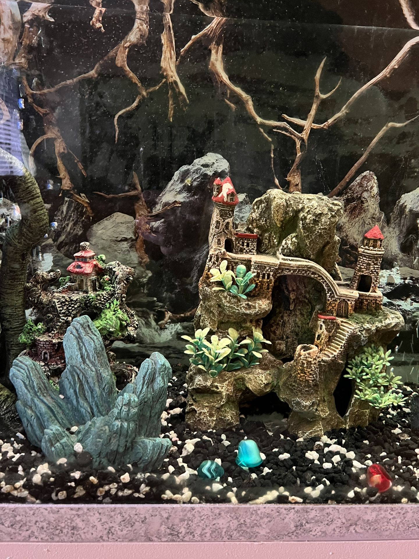 45 Gallon Fish Tank w/Storage and Decorations