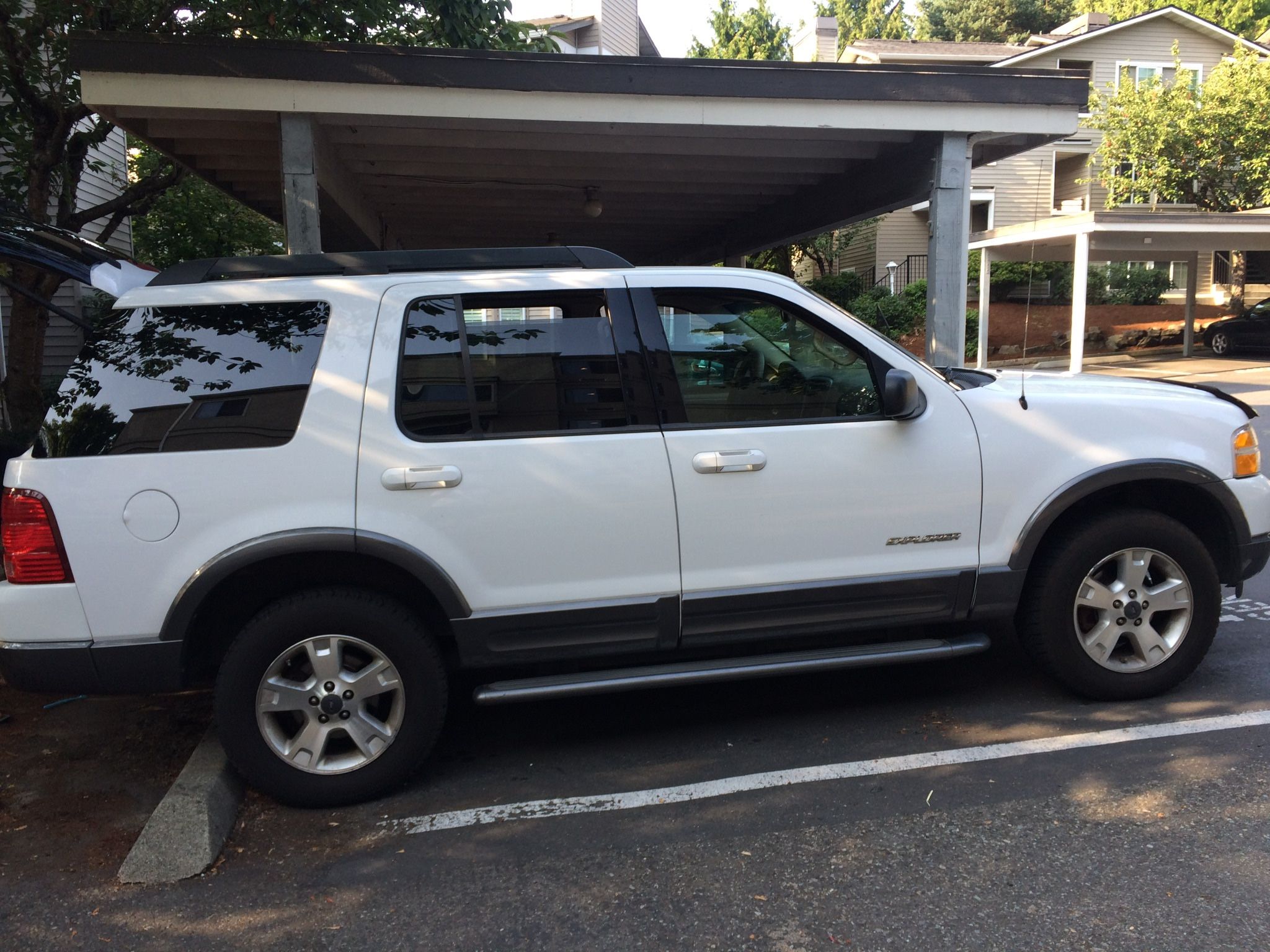 2005 Ford Explore Xlt V-8
